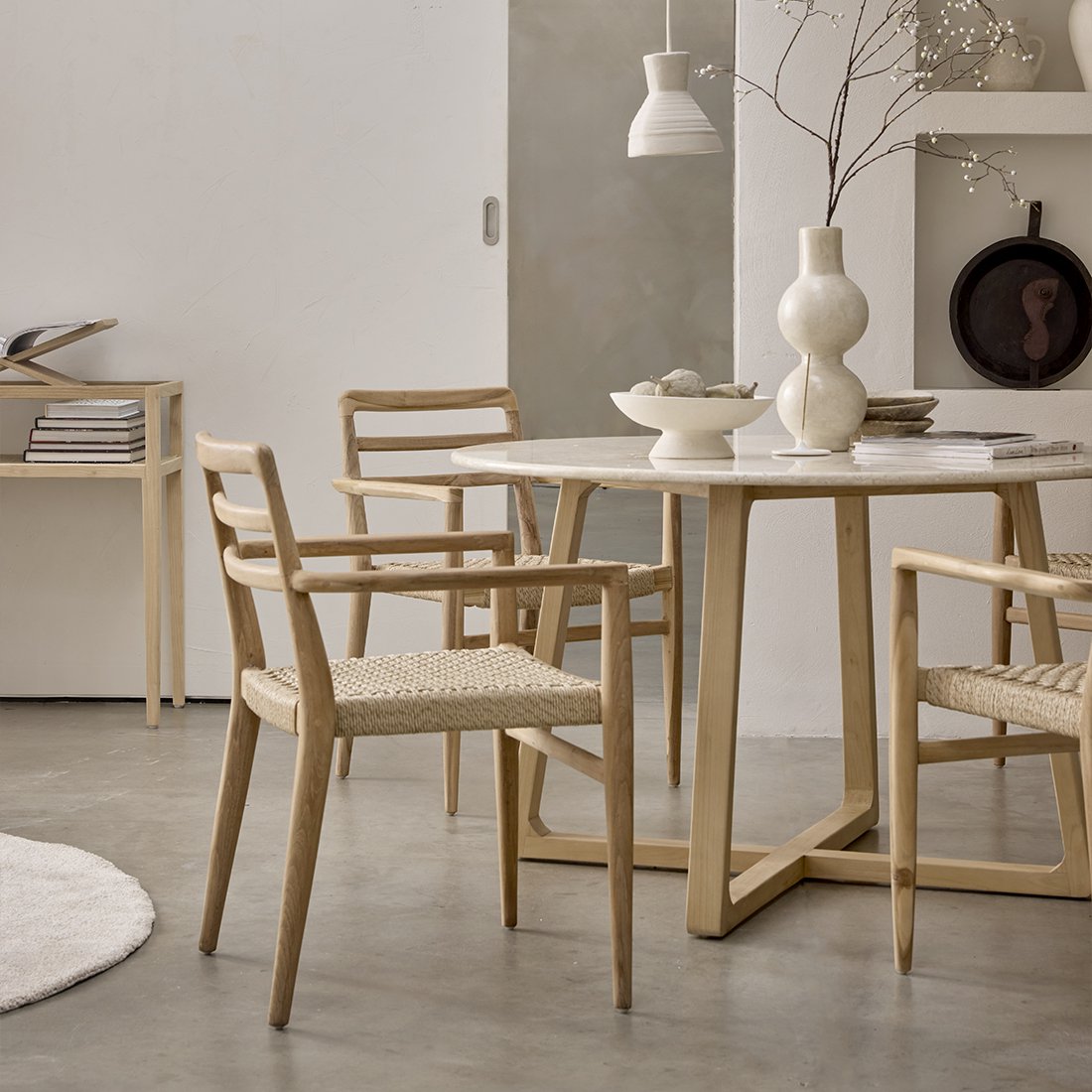 Sirvon Marmer Dining Table