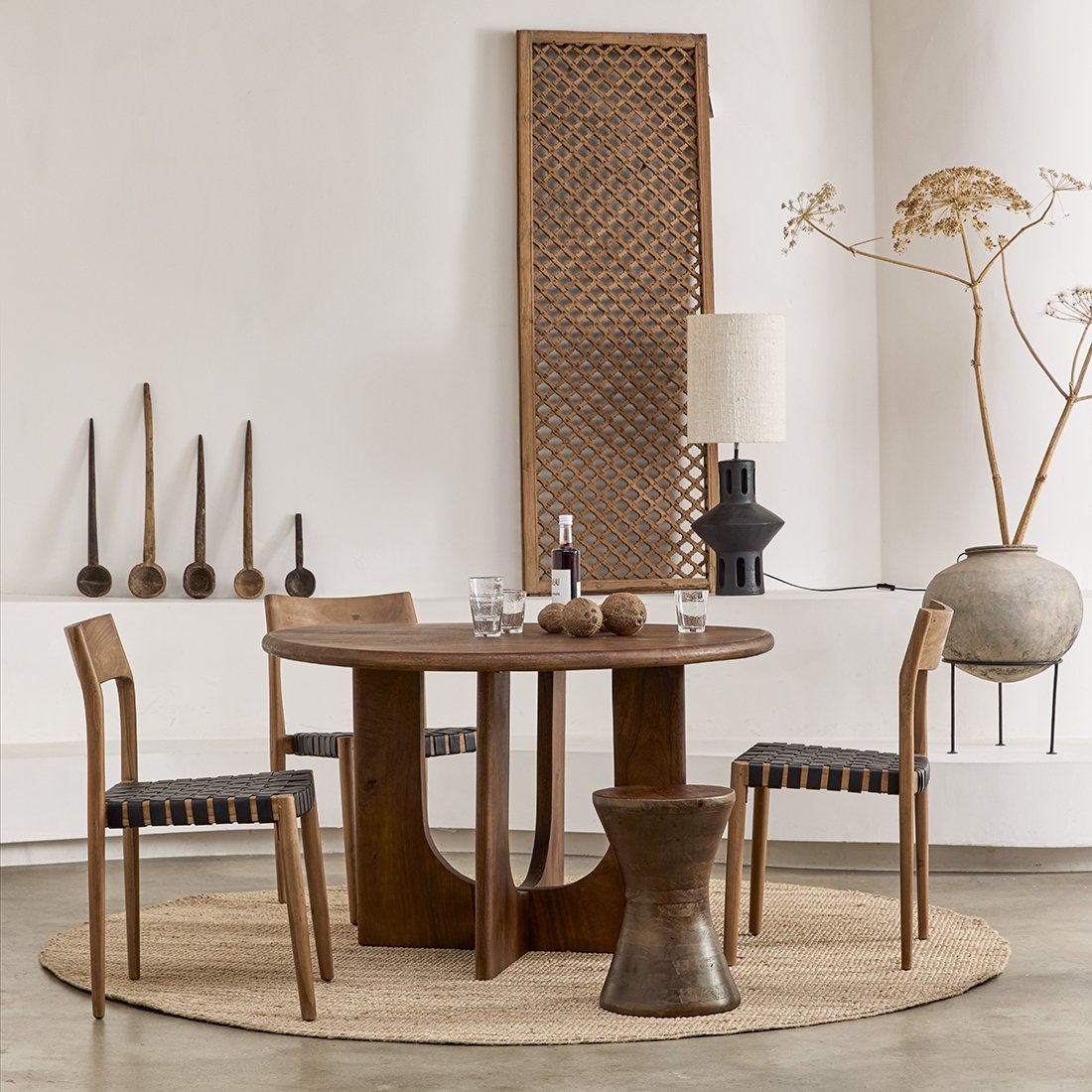 Maison Dining Table